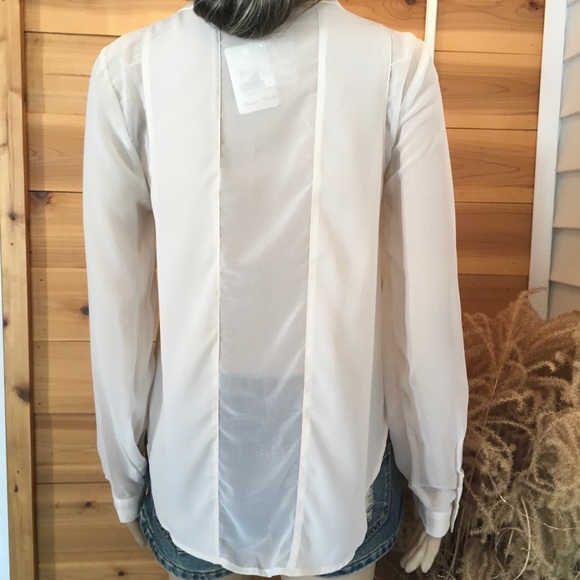 NWT PARTIALLY SHEER with GOLD CROSS  STUDS - Picture 4 of 9